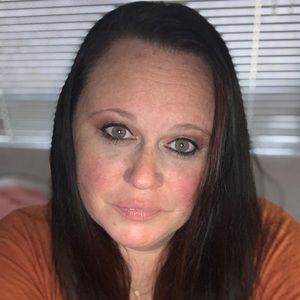 Meet your Posher, Lynn